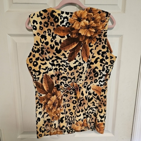 Vintage Set Sleeveless Button Down Blouse High Waste Shorts Floral Cheetah Print - Picture 9 of 9